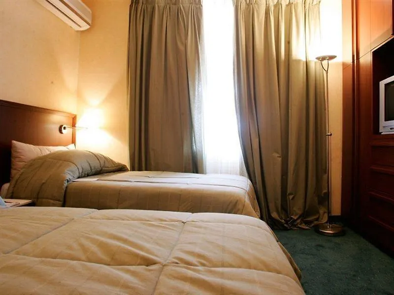 ****  The Mayflower Hotel Beirut Líbano