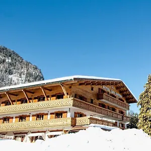 Hotel Les Sapins La Clusaz